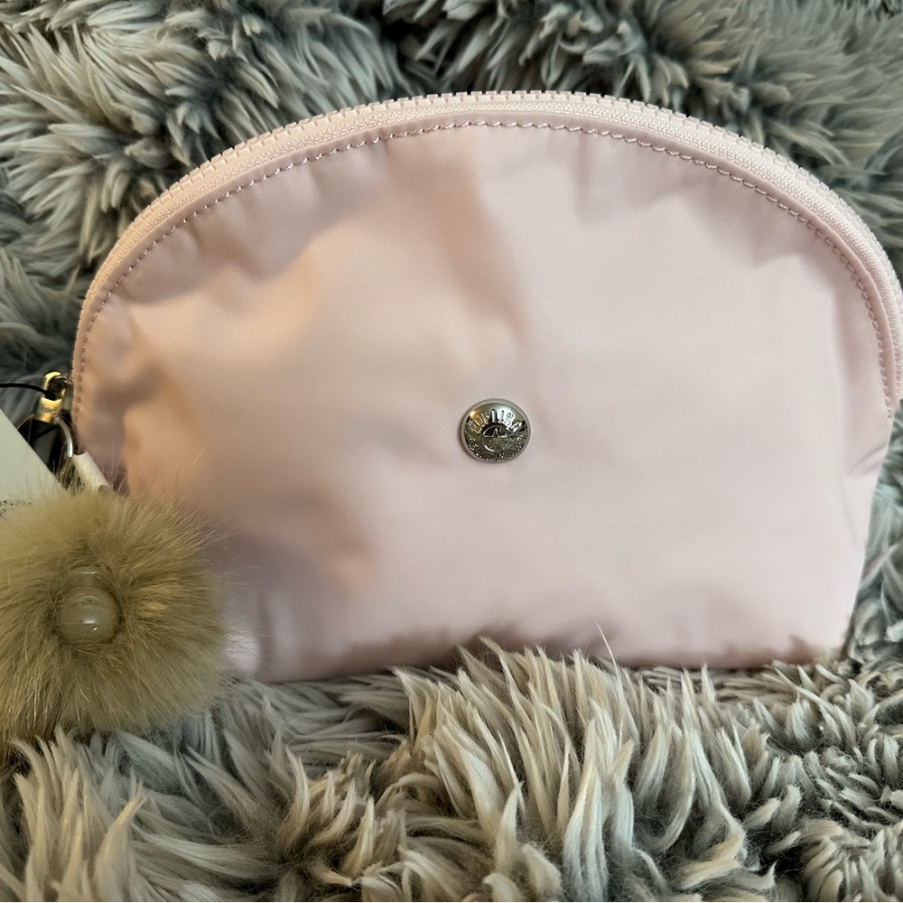 Kipling Pouch/Make up Bag